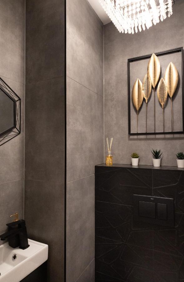 Clicktheflat Conrada Apart Rooms Warschau Exterior foto